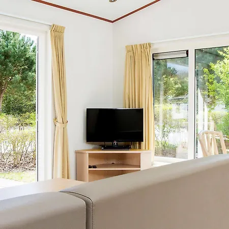 Roompot Kustpark * إغموند آن زي